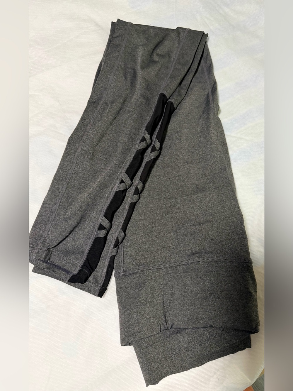 Pop FitGray Active Leggings with Side Lattice Detail